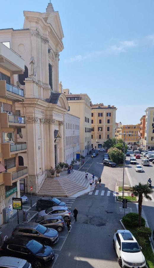 Md House Bed & Breakfast Civitavecchia Exterior photo